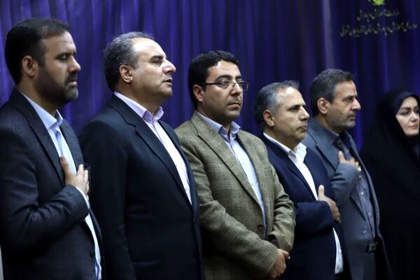 حضور مدیرکل آموزش و پرورش آذربایجان شرقی در هشتادوهشتمین تجمع شبانه‌روزی میدان ساعت