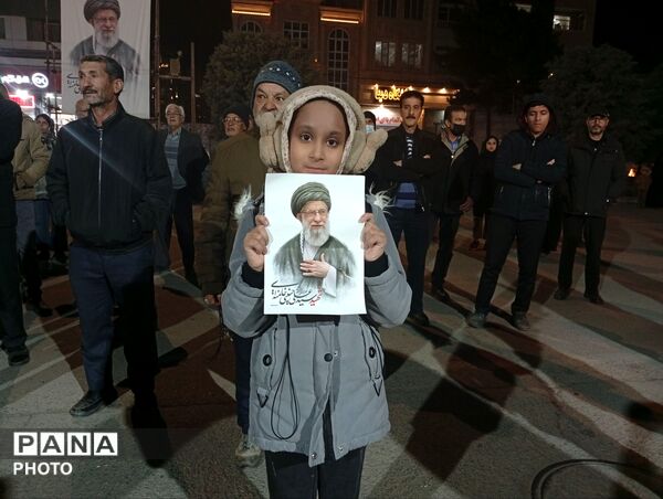 حضور گسترده و پرشور مردم انقلابی نیشابور در مراسم شهادت رهبر شهید 
