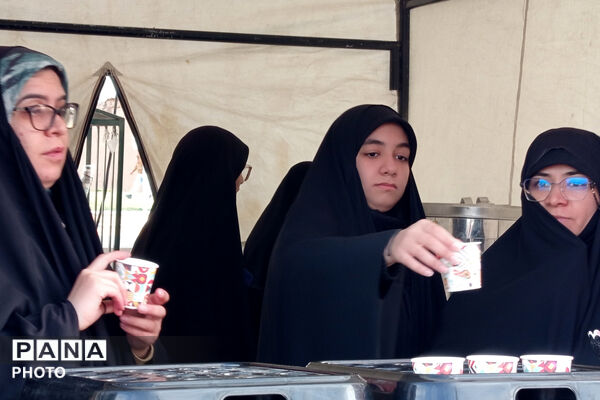 در فراق رهبر شهید
