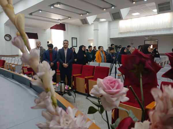 آیین تکریم و تجلیل از پژوهشگران برتر ناحیه۶