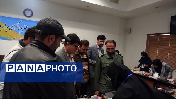گردهمایی دانش‌آموزان هنرمند کبودرآهنگ در قالب «پرسش مهر»