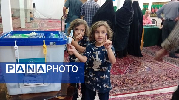 حضور در انتخابات؛ سیلی به استکبار است