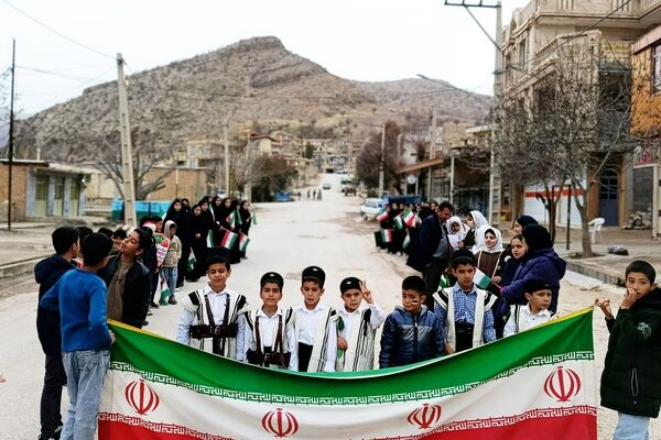 از میانکوه تا قلب انقلاب