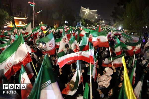 صدای قدم های باران، هنگامه ای متفاوت در مسجد جامع 