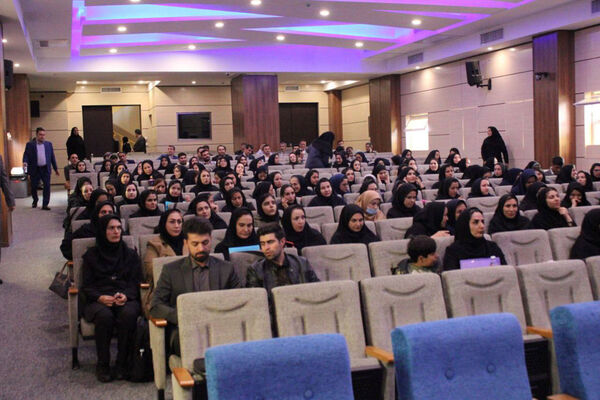  دومین نشست سالانه معلمان تربیت‌بدنی استان آذربایجان شرقی
