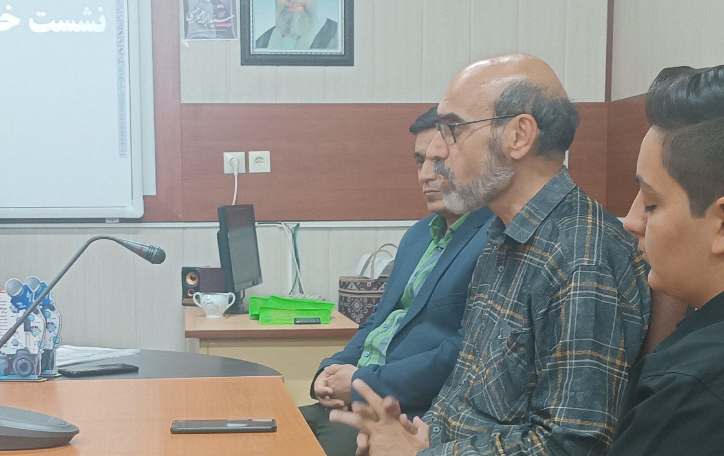 دانش‌آموزخبرنگاران باید فعالیت‌های گروهی خود را تقویت کنند