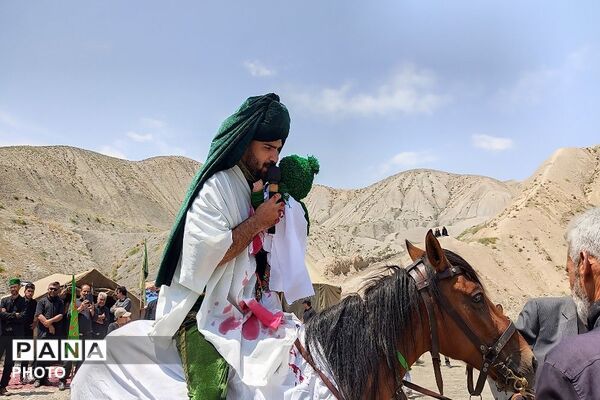 مراسم تعزیه خوانی امام حسین (ع) در روز عاشورای حسینی، شهر بار نیشابور