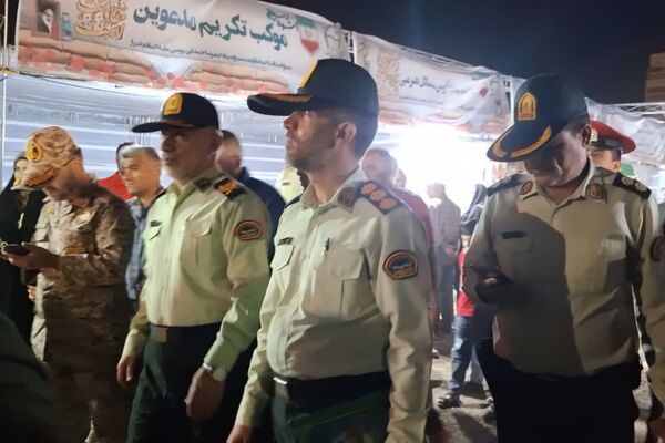 بازدید از نمایشگاه اسوه به‌مناسبت هفته دفاع مقدس در شیراز