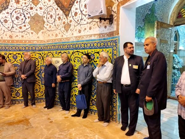 مراسم غبارروبی ضریح مطهر حضرت سلطانعلی(ع) همزمان با میلاد پیامبر(ص) و امام صادق(ع) در مشهد اردهال