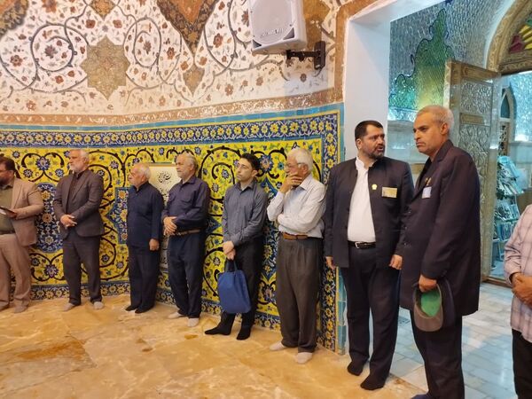 مراسم غبارروبی ضریح مطهر حضرت سلطانعلی(ع) همزمان با میلاد پیامبر(ص) و امام صادق(ع) در مشهد اردهال