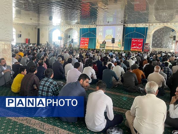 نماز جمعه در کاشمر