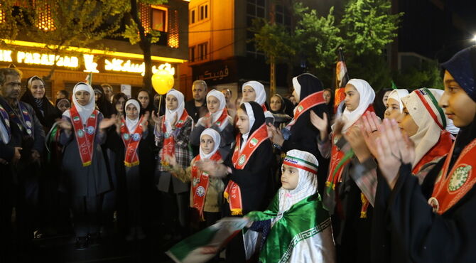 حضور معلم پای مکتب میدان
