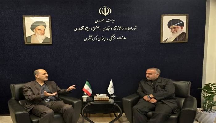 امکانات ورزشی سازمان‌های مناطق آزاد به مدارس اختصاص می‌یابد