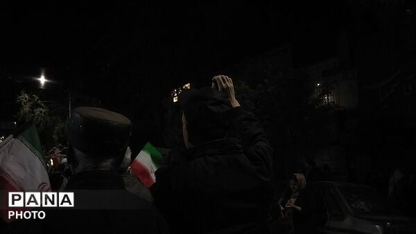 نیشابوری ها از پیر تا کودک در اجتماعات خیابانی