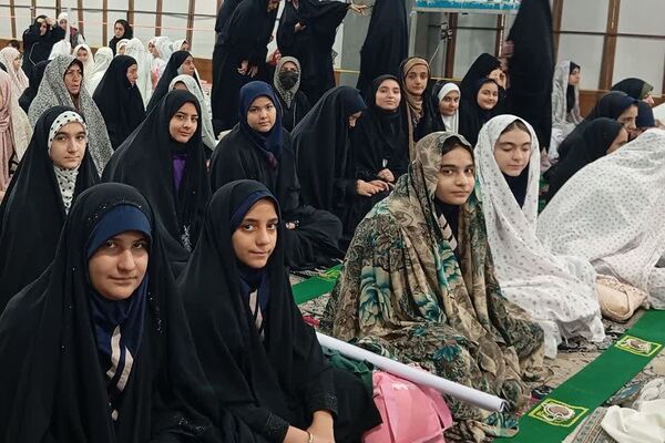 اقامه نماز جمعه در مصلی بزرگ نسیم شهر