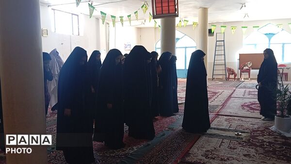 اردوی جهادی نوجهادان دانش‌آموز در دبستان مودت روستای لارک