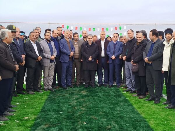 افتتاح زمین چمن مصنوعی شهدای روستای شهوار