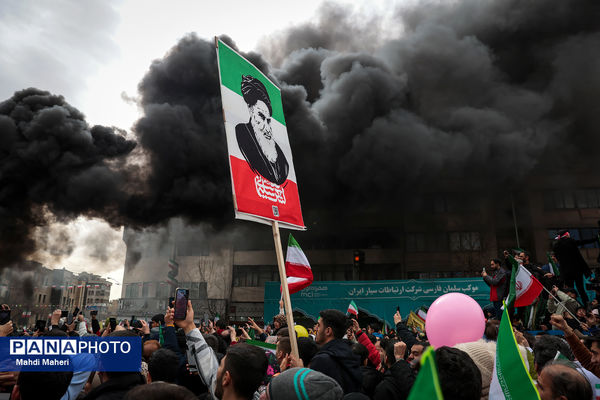 راهپیمایی ۲۲ بهمن در تهران