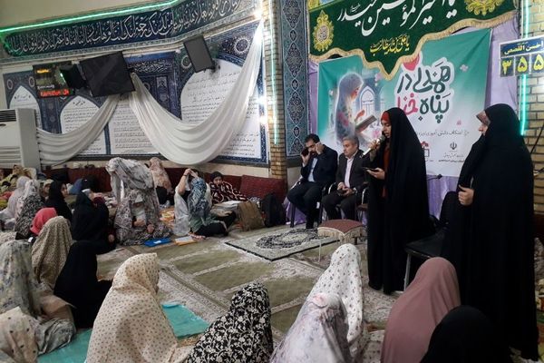 اعتکاف دانش‌آموزی در شهرری