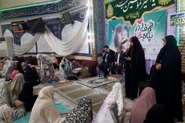 اعتکاف دانش‌آموزی در شهرری