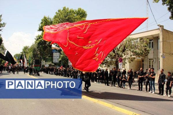 عزاداری مردم سلماس در سومین روز شهادت امام حسین (ع)