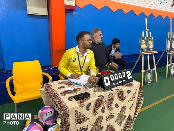 اوج هیجان در فینال والیبال طرح میدان پویا؛ درخشش نوجوانان ورزشکار منطقه ۳
