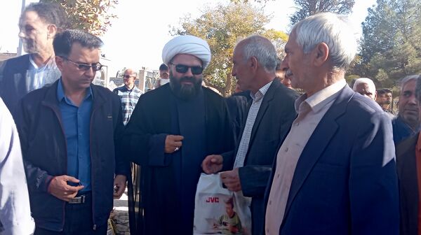 مراسم تشییع پیکر شهید گمنام  در شهرستان کاشمر 