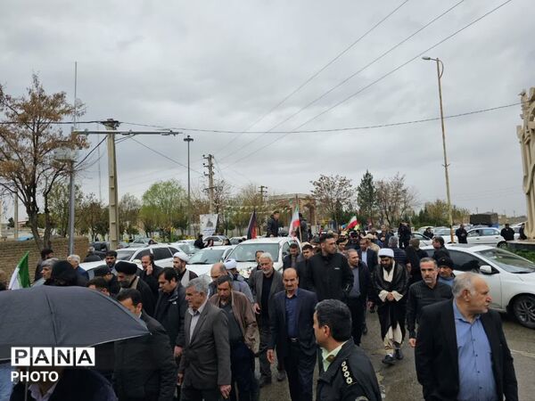 مراسم تشییع و تدفین پیکر پاک شهیدان والامقام محمد رنجبر کهن و مجید رستمی در نظرآباد