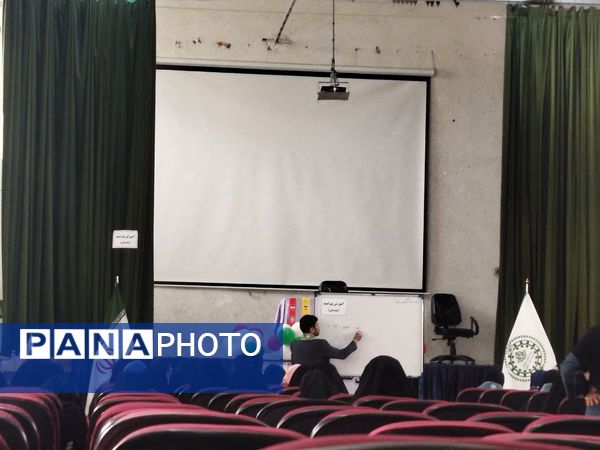 برگزاری کلاس‌های آموزشی ضمن خدمت مربیان پیشتازان در فاروج