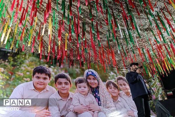 ایستادگی تا هفتاد و هفتمین شب بیعت با رهبر، برای ثبات اقتدار ملت