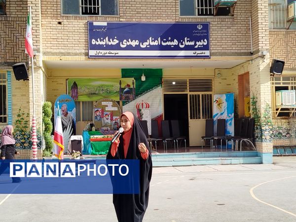 دانش‌آموزان مدرسه مهدی خدابنده با شهدا تجدید پیمان کردند