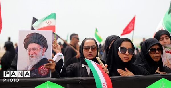 بندرعباس در سوگ اربعین رهبر شهید؛ تجدید پیمان با آرمان‌های امام خامنه‌ای