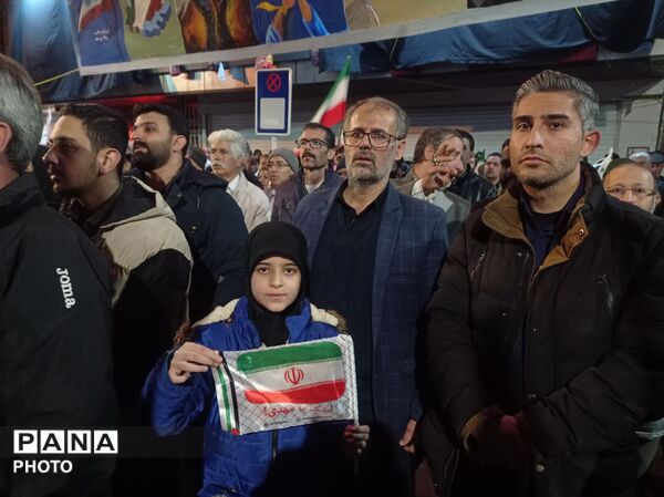 اجتماع عظیم مردم ملایر در اعلام همبستگی و انزجار از دشمنان