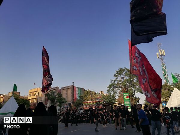 عزاداری عاشورای حسینی در بلوار هاشمیه مشهد
