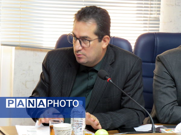 برگزاری جلسه پروژه‌های نهضت ملی توسعه عدالت در فضاهای آموزشی