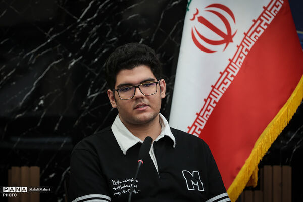 نشست خبری رئیس باشگاه دانش‌پژوهان جوان و افتخارآفرینان المپیاد نجوم و اختر فیزیک