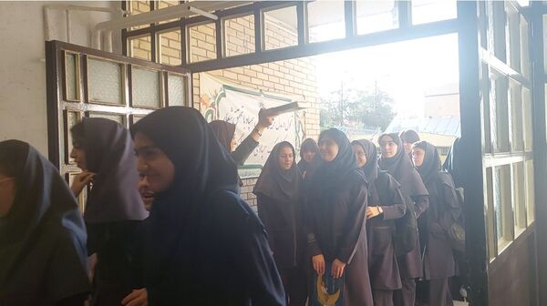  آغاز سال تحصیلی در دبیرستان فرزانگان‌ یک ناحیه 2 شیراز