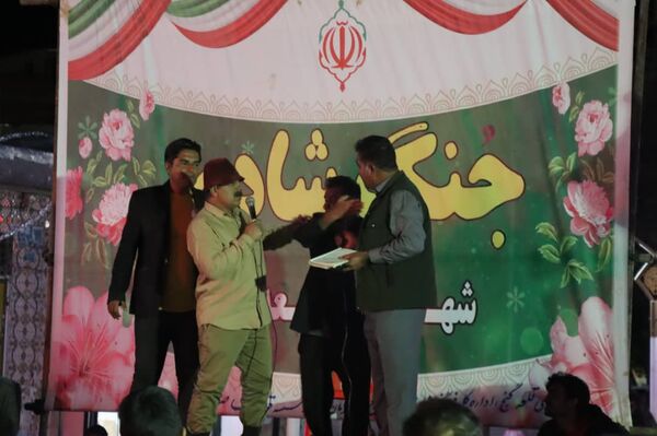 جنگ شادی در شهرستان قلعه گنج