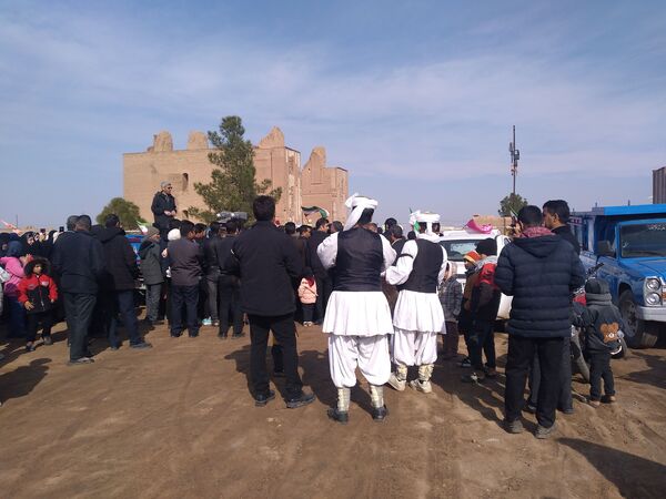 پیاده‌روی خانوادگی به مناسبت نیمه شعبان در روستای زوزن