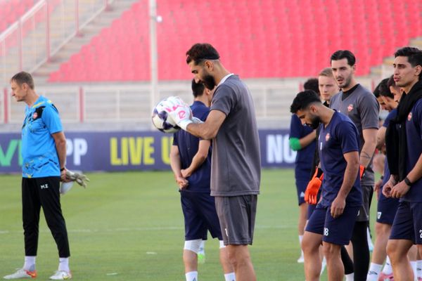 تمرین بازیکنان تیم تراکتور پیش از بازی با الوحده امارات