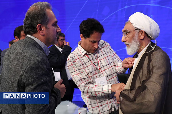 برنامه‌های انتخاباتی کاندیداهای چهاردهمین دوره ریاست جمهوری