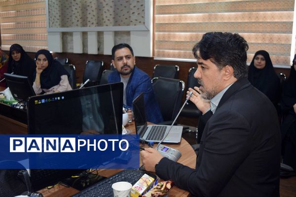 منطقه ۱۴ پیشگام قدردانی از حافظان سلامت روان دانش‌آموزان 