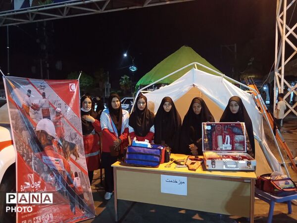 حضوردانش آموزان دراجتماع مردمی رودبارجنوب