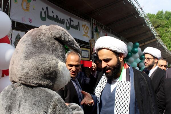 افتتاح نمایشگاه دستاوردهای کانون‌های فرهنگی و تربیتی سراسر کشور در اردوگاه شهید باهنر