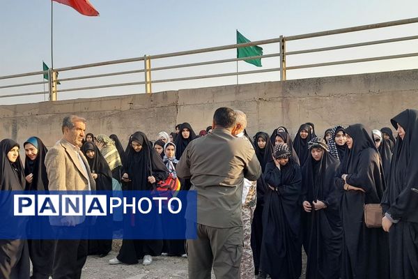 لحظات ناب در دیار نور، کنار شهدا 