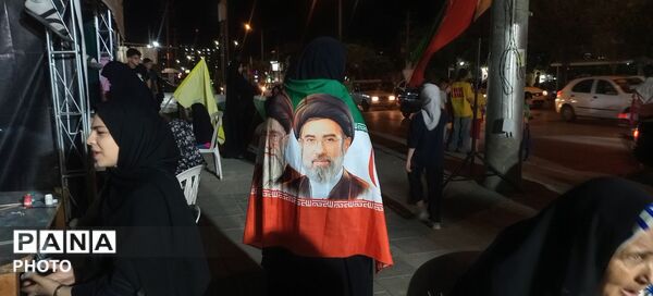 غرفه‌های دهه نودی‌ها در مسیر نمایش اقتدار مردمی
