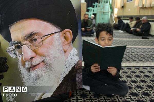اجتماع مردم شهید پرور شهرستان فاروج در میدان رضوی در پی شهادت آیت الله العظمی امام خامنه‌ای (رضوان الله تعالی علیه) 