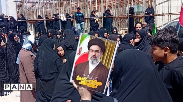 تشییع پیکر مطهر شهید علی کیانی در یاسوج 