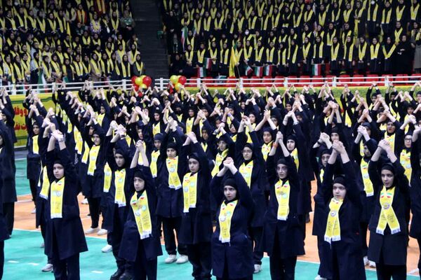 نسل آرمانی جمهوری اسلامی ایران در شیراز