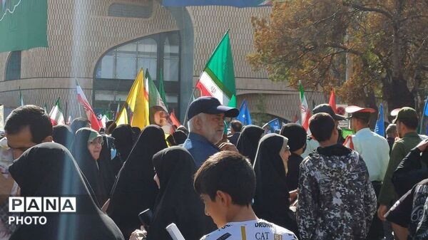 رزمایش ۵۰ هزار نفری جان فدایان انقلاب اسلامی ایران در شهر اراک